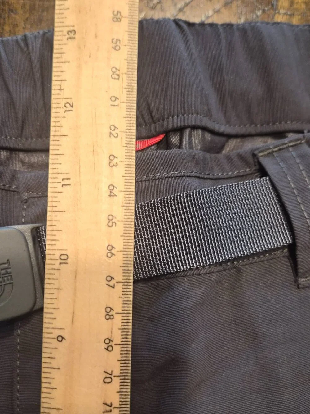 The North Face Cargo Pants Men XL Black Nylon Convertible Shorts Hiking G689